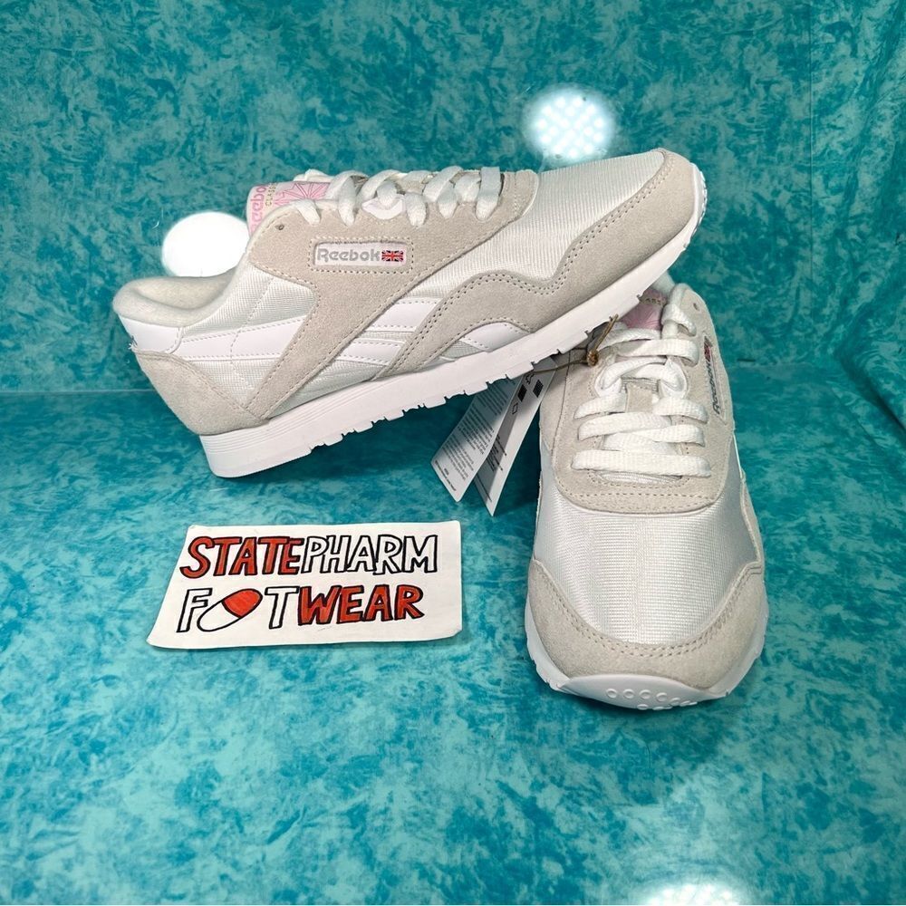 Reebok Classic Nylon Egret Pink Women’s Low Top Athletic Shoes Size 9.5